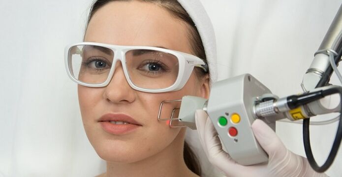 процедура лазерного омоложения кожи лица